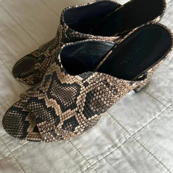 Vince Open Toe Mules - Picture 5 of 11